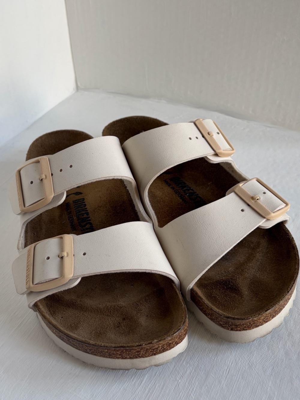 Cream Leather Birkenstock Arizona Sandals